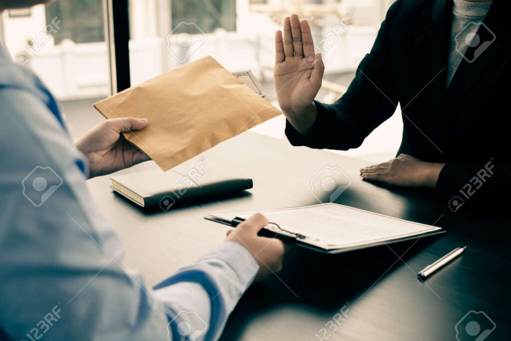 3 astuces pour acheter un diplôme en France